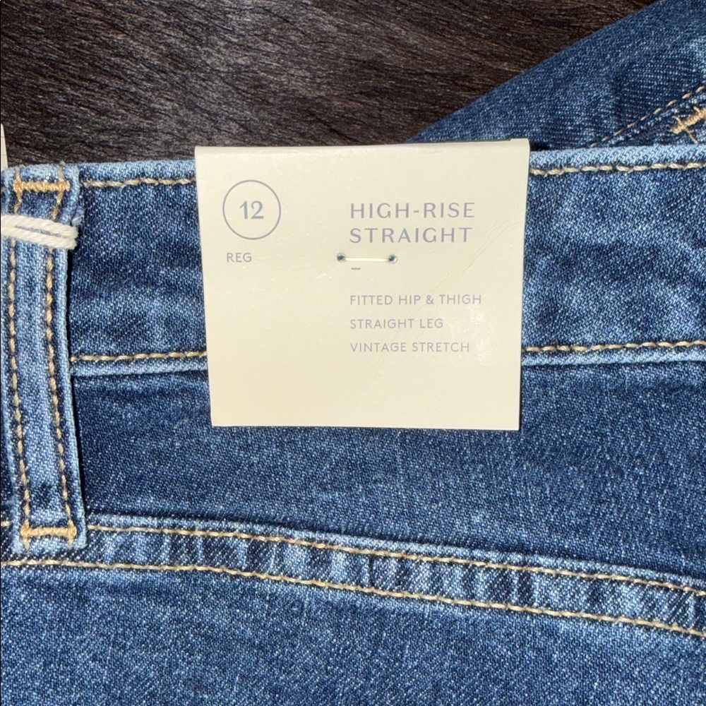 Universal Thread Classic Blue High Rise Straight Leg Jeans - Picture 2 of 4